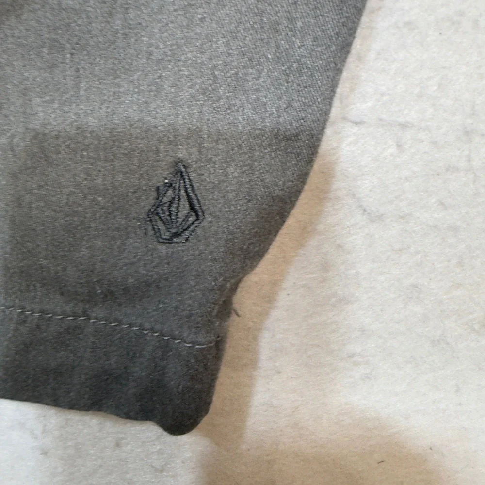 Volcom chino shorts